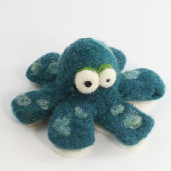 Woolbuddy Kits and Woolbuddy Parties at www.makevancouver.com